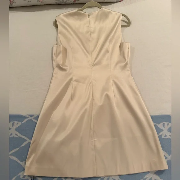 NWT L’Academie by Marianna Ori Mini Dress in Beige - Picture 5 of 5